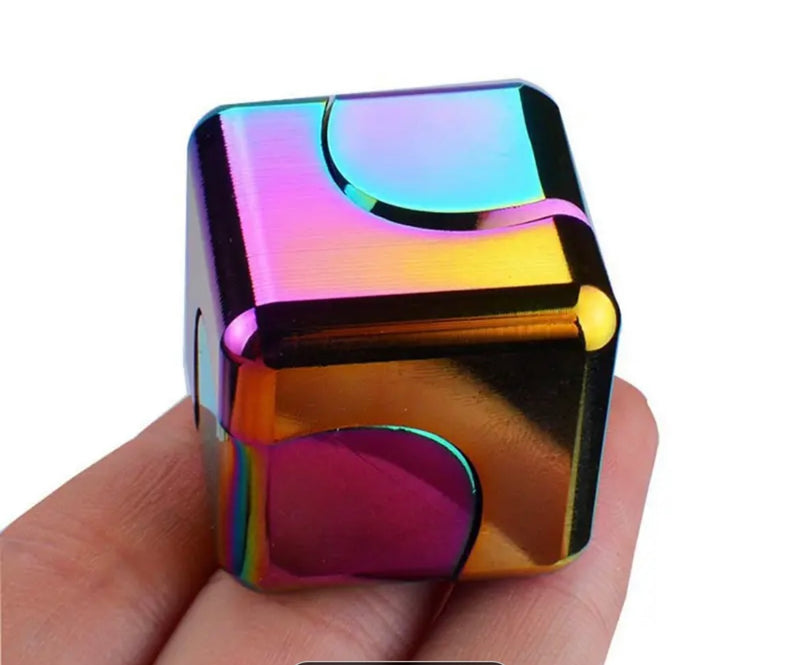 Square Spinning Cube